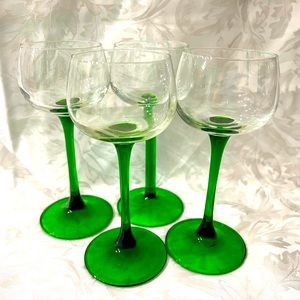4 Luminarc Alsace France green stemmed glasses